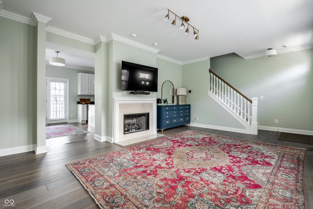 464 American Way S, Carmel, IN 46032