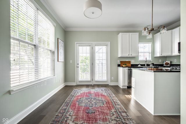 464 American Way S, Carmel, IN 46032