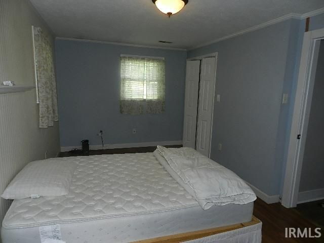 27 EMS B38A Lane, Leesburg, IN 46538