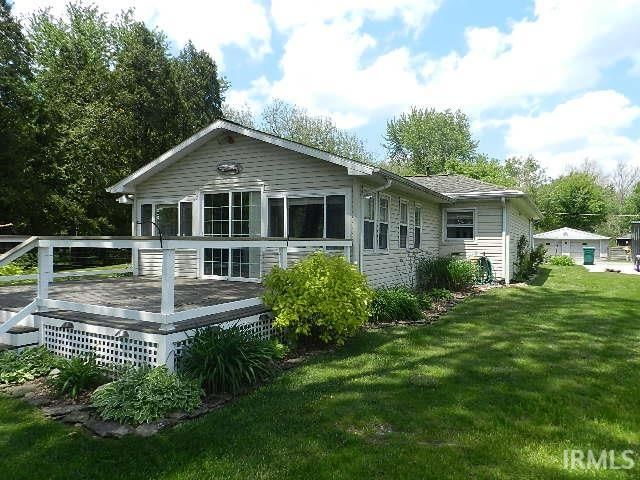 27 EMS B38A Lane, Leesburg, IN 46538