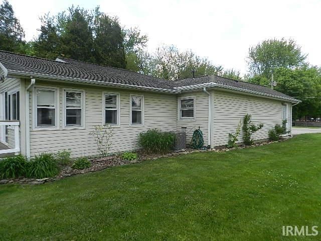 27 EMS B38A Lane, Leesburg, IN 46538