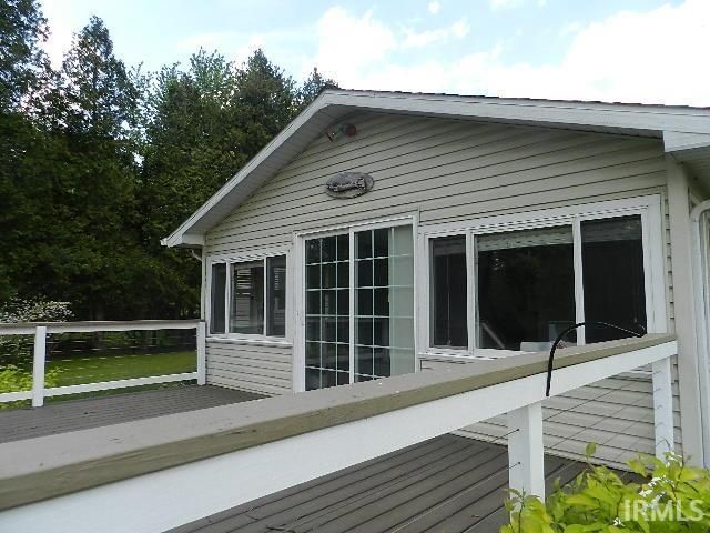 27 EMS B38A Lane, Leesburg, IN 46538