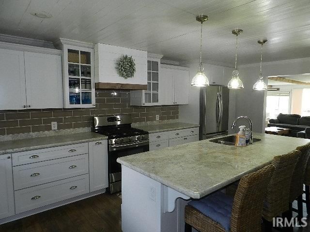 27 EMS B38A Lane, Leesburg, IN 46538