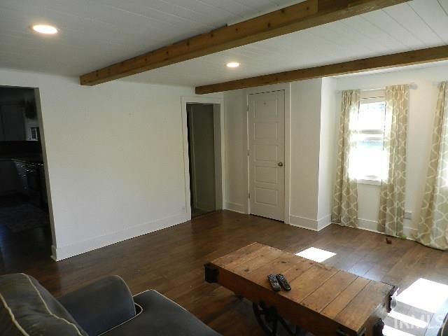 27 EMS B38A Lane, Leesburg, IN 46538