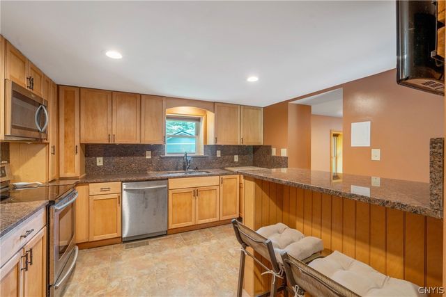 1430 County Route 7, Hannibal, NY 13126