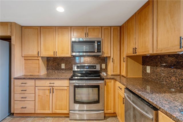1430 County Route 7, Hannibal, NY 13126