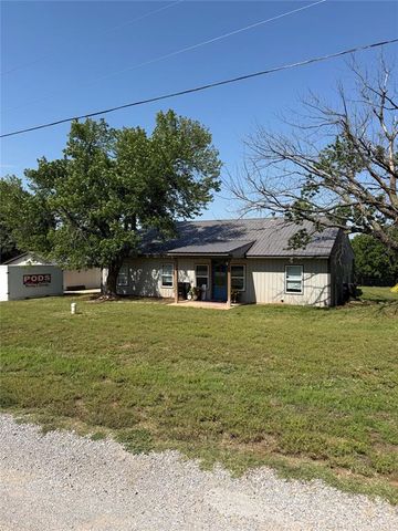 904 County Street 2983, Blanchard, OK 73010