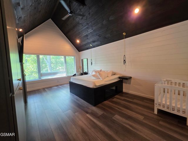 910 Saddle Creek Way, Sevierville, TN 37862