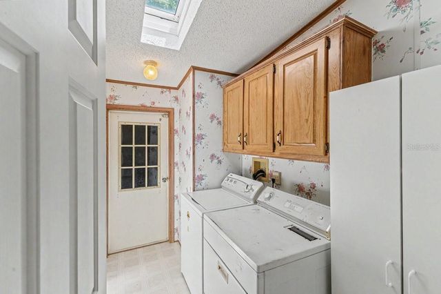 316 PORTSIDE LANE, Edgewater, FL 32141