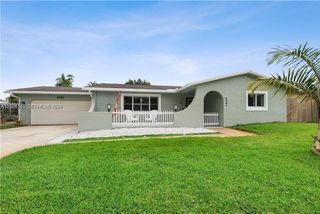 4081 Lake Drive, Coconut Creek, FL 33066