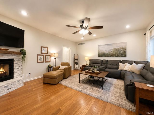 12512 Red Gate Road, Evansville, IN 47725