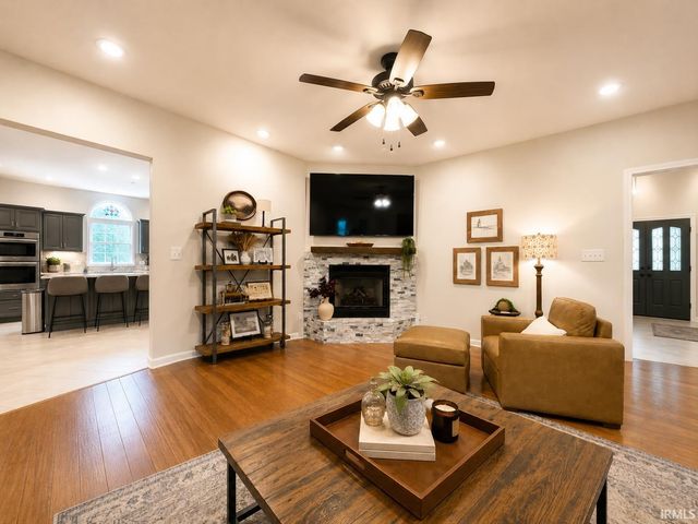 12512 Red Gate Road, Evansville, IN 47725