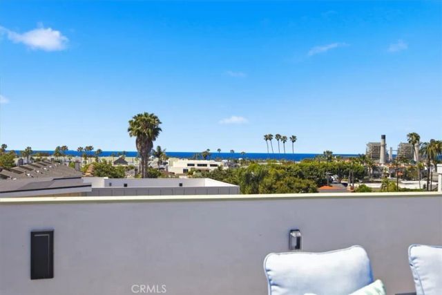 617 N Irena Avenue B, Redondo Beach, CA 90277