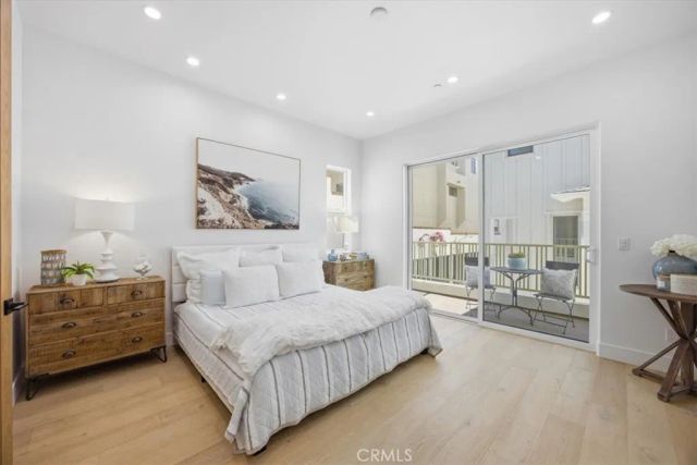 617 N Irena Avenue B, Redondo Beach, CA 90277