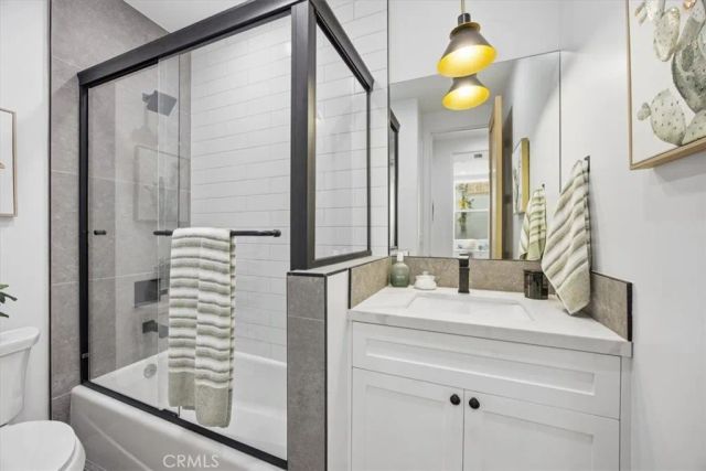 617 N Irena Avenue B, Redondo Beach, CA 90277