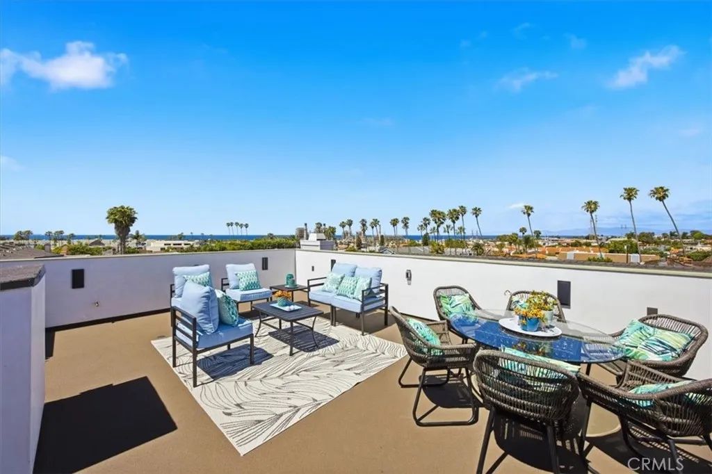 617 N Irena Avenue B, Redondo Beach, CA 90277
