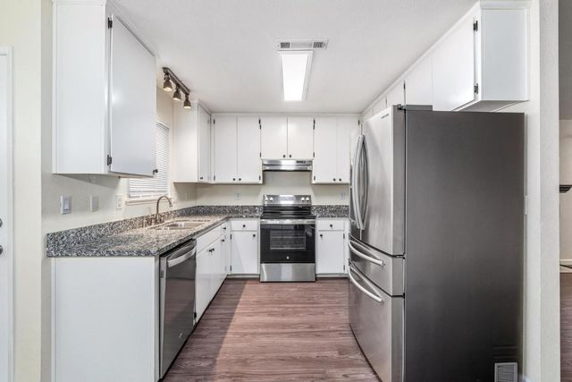 2091 Joynichole Dr, Turlock, CA 95382