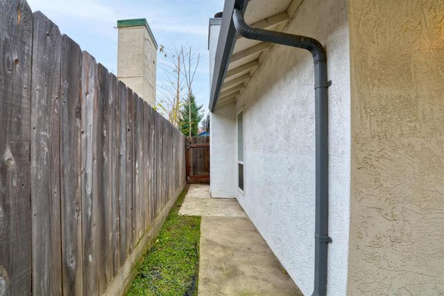 2091 Joynichole Dr, Turlock, CA 95382