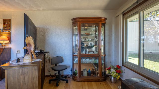 572 County Road 607, Pontiac, MO 65729