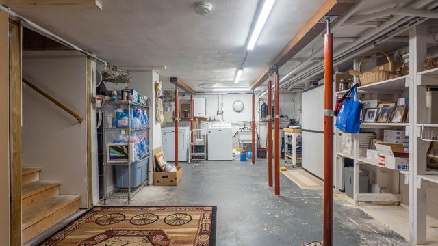 572 County Road 607, Pontiac, MO 65729