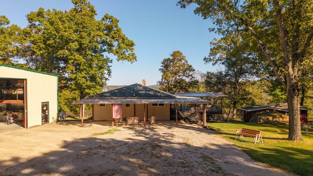 572 County Road 607, Pontiac, MO 65729