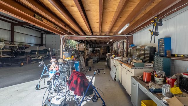 572 County Road 607, Pontiac, MO 65729