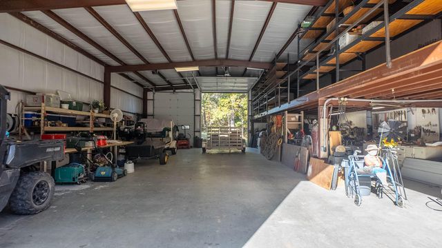 572 County Road 607, Pontiac, MO 65729