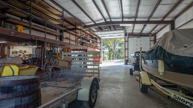 572 County Road 607, Pontiac, MO 65729