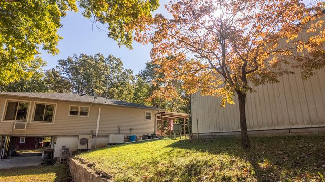 572 County Road 607, Pontiac, MO 65729