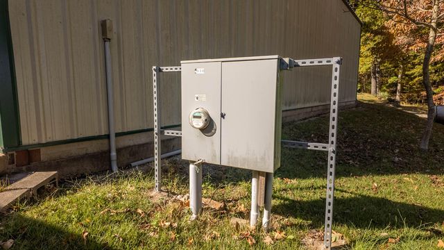 572 County Road 607, Pontiac, MO 65729