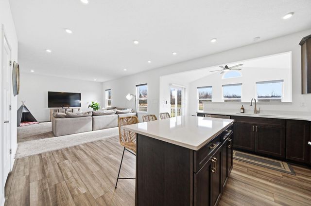 447 Rochdale, Delaware, OH 43015