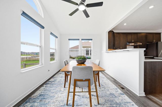 447 Rochdale, Delaware, OH 43015