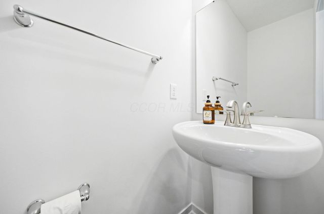 447 Rochdale, Delaware, OH 43015