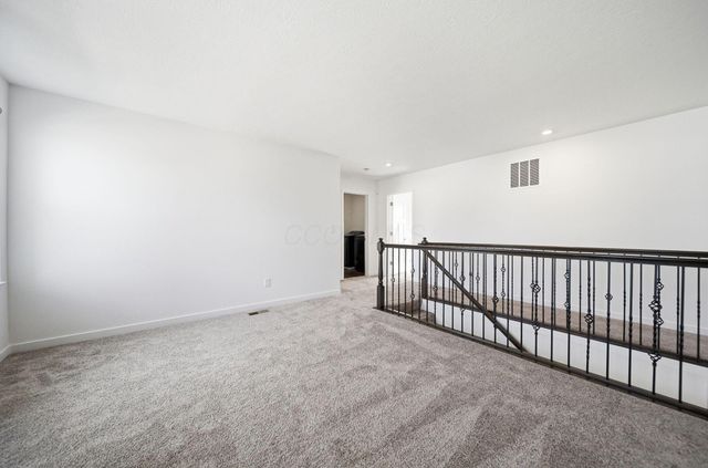 447 Rochdale, Delaware, OH 43015