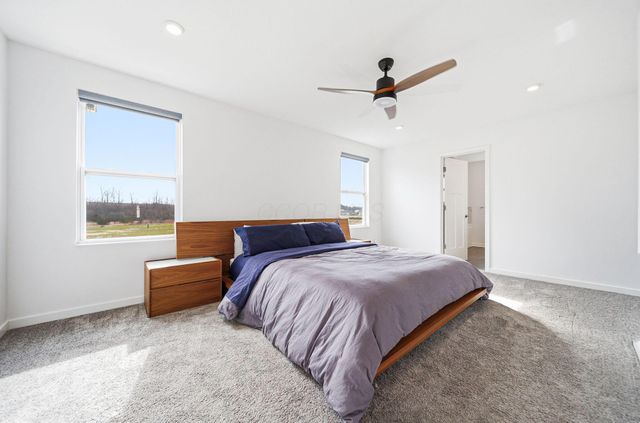 447 Rochdale, Delaware, OH 43015