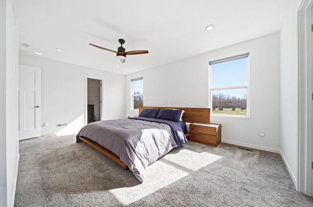 447 Rochdale, Delaware, OH 43015