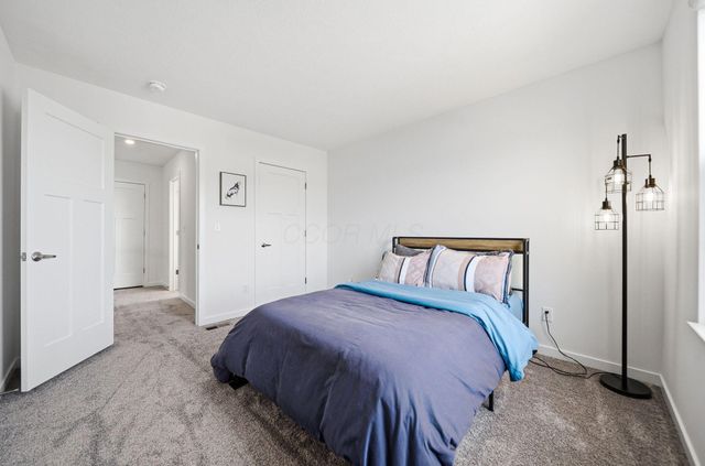 447 Rochdale, Delaware, OH 43015