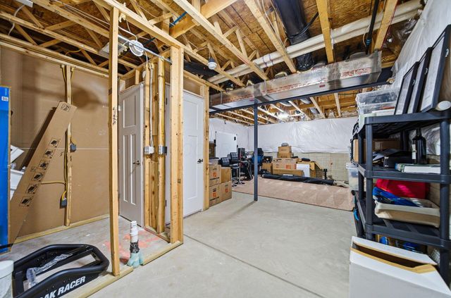 447 Rochdale, Delaware, OH 43015