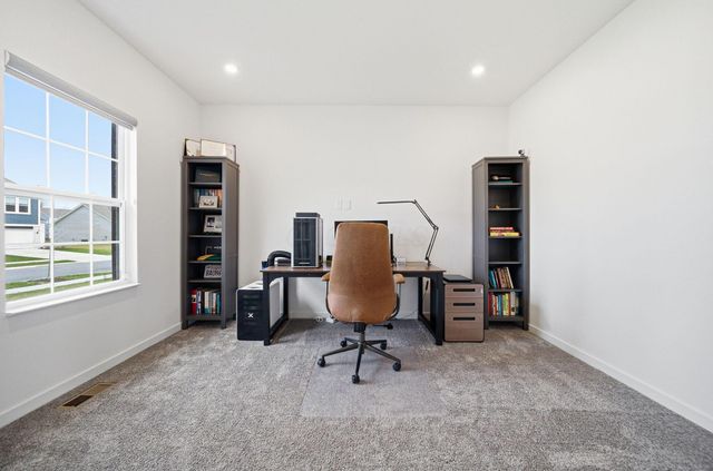 447 Rochdale, Delaware, OH 43015