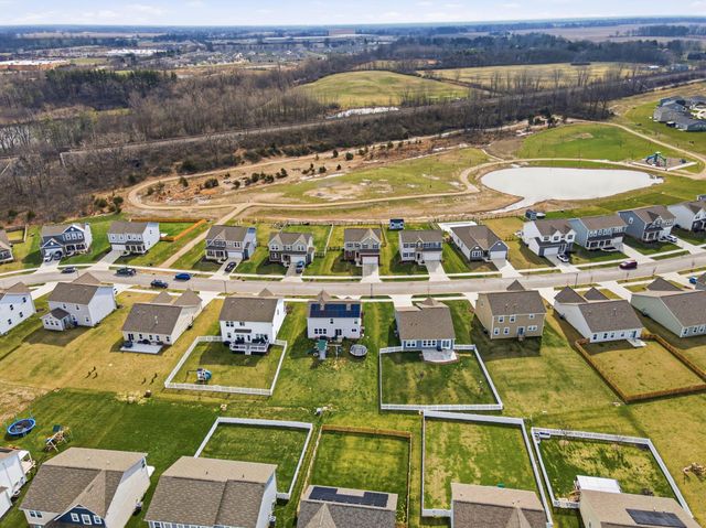 447 Rochdale, Delaware, OH 43015