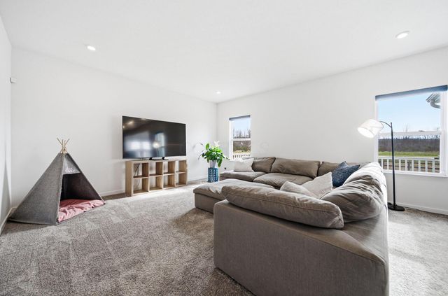 447 Rochdale, Delaware, OH 43015