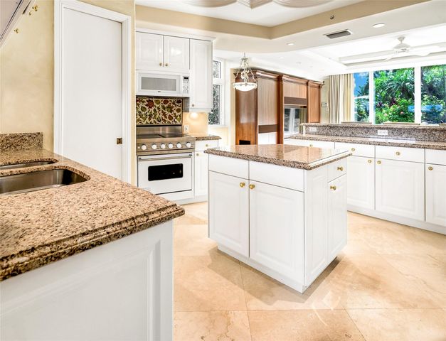 2494 S Ocean Boulevard F, Boca Raton, FL 33432