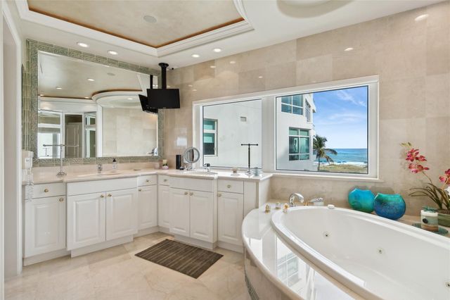 2494 S Ocean Boulevard F, Boca Raton, FL 33432