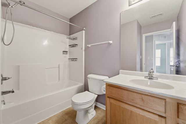 405 SE Olson Drive, Waukee, IA 50263