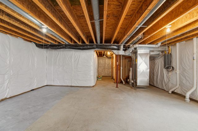 405 SE Olson Drive, Waukee, IA 50263