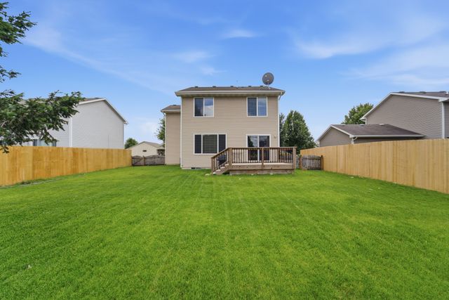 405 SE Olson Drive, Waukee, IA 50263