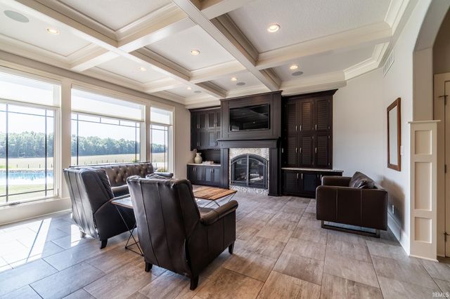 1750 Oakwood Lane, Berne, IN 46711