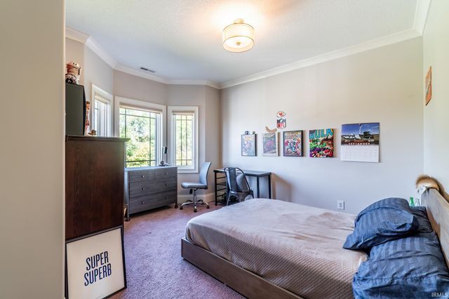 1750 Oakwood Lane, Berne, IN 46711