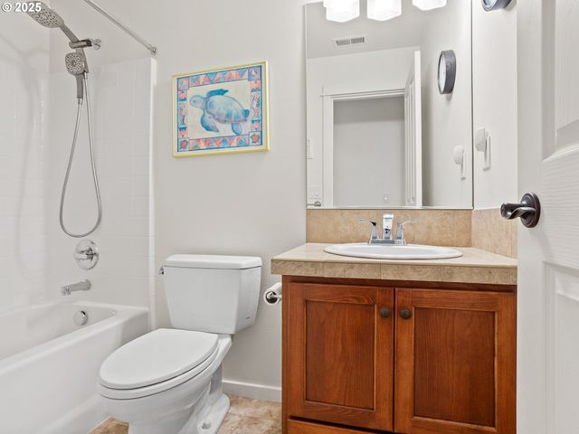 7262 Ne STONEYBROOK St, Hillsboro, OR 97124