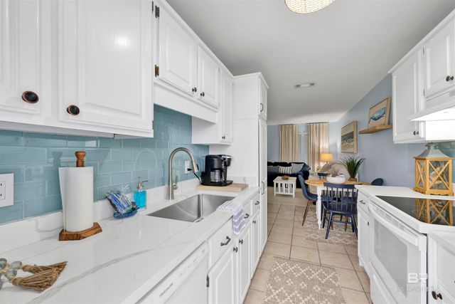 507 W Beach Boulevard 102, Gulf Shores, AL 36542